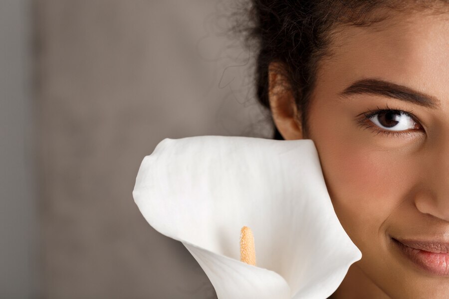 Why Natural Ingredients Are the Best Choice for Your Skin: A Focus on Aloe Vera, Manuka Honey & More